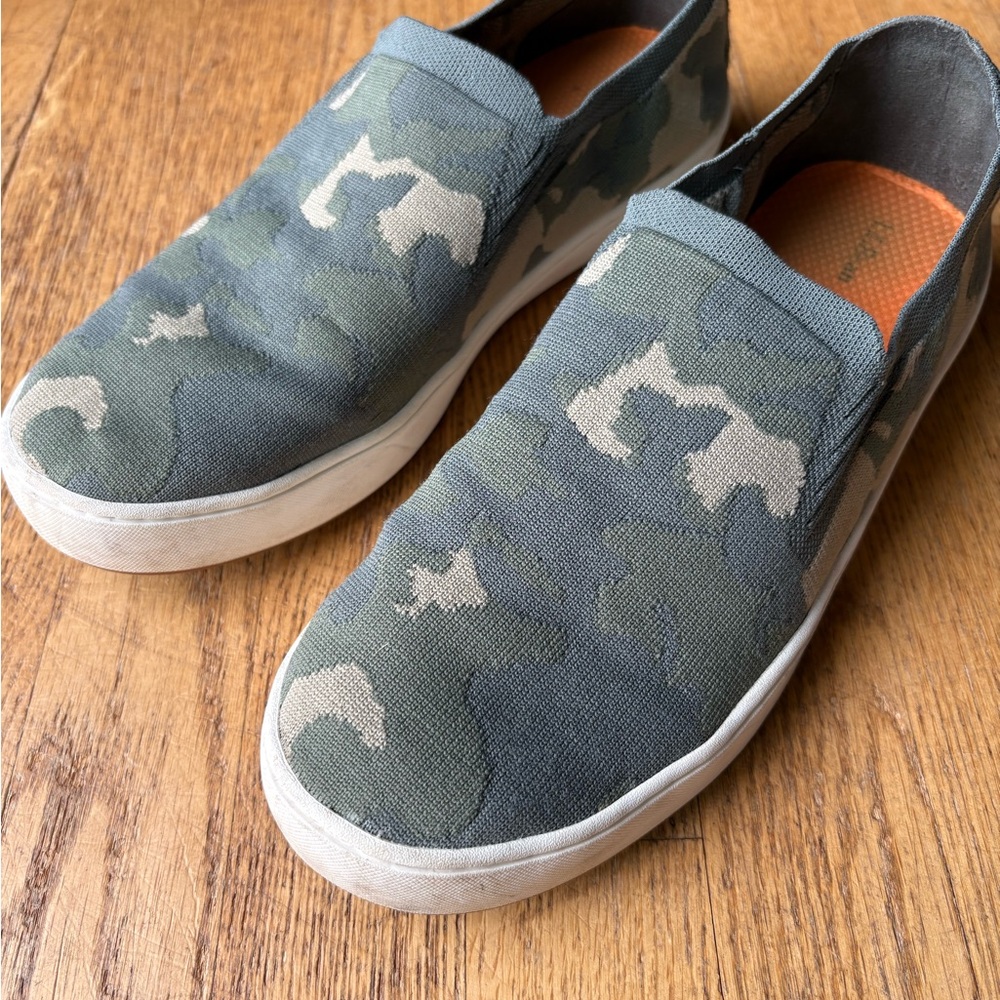 L.L. Bean Camo Green and Tan Flats Comfortable Slip-On Loafers